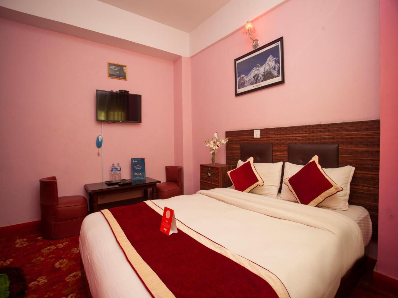 Oyo 195 Global Hotel And Resort Catmandu Exterior foto